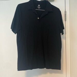 H&M - Black polo - slim fit - size large